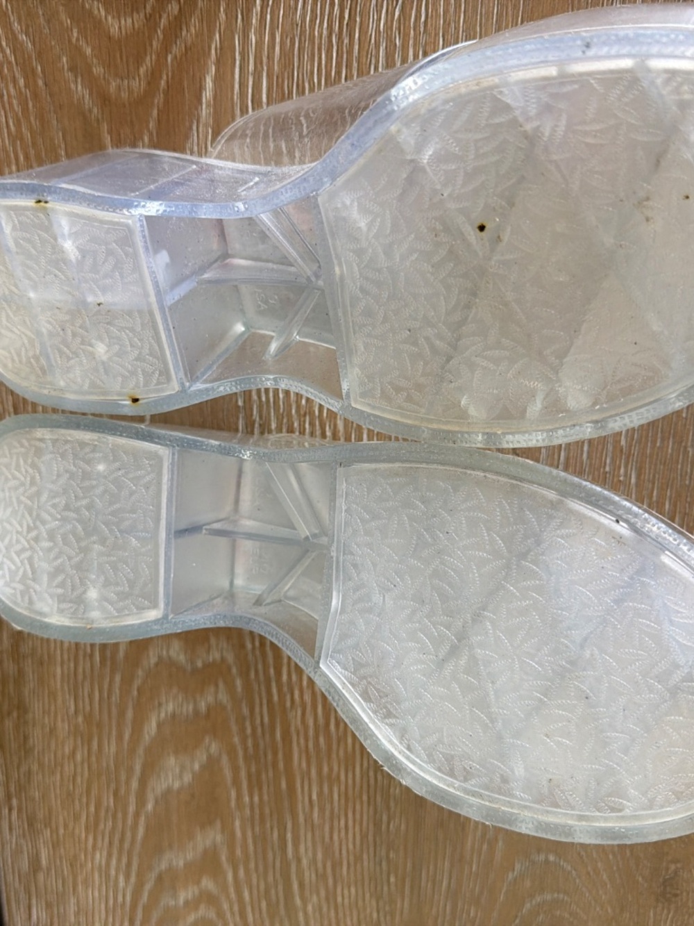 Jeffrey Campbell clear slides size 9 - Picture 7 of 9